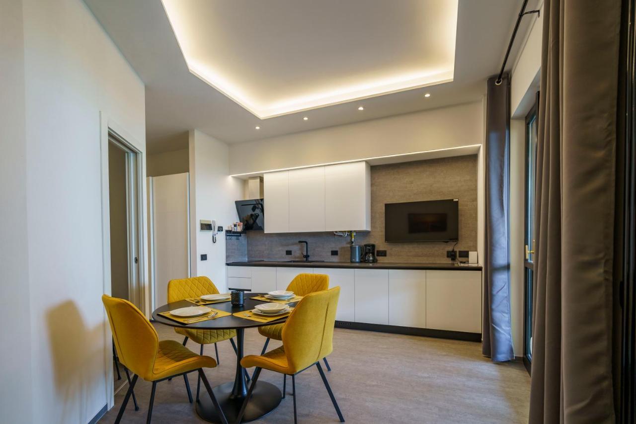 Lakeview Apartment Primea Сирмионе Экстерьер фото